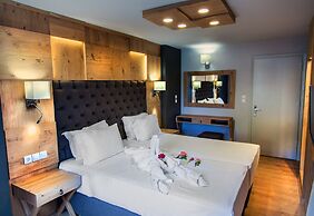 Elmi Suites Beach Hotel - All Inclusive