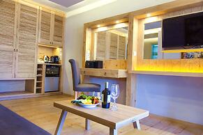 Elmi Suites Beach Hotel - All Inclusive