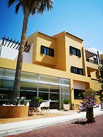 Elmi Suites Beach Hotel - All Inclusive