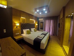 Elmi Suites Beach Hotel - All Inclusive