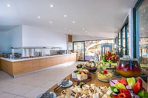 Elmi Suites Beach Hotel - All Inclusive