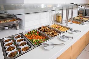 Elmi Suites Beach Hotel - All Inclusive