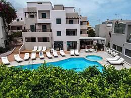 Elmi Suites Beach Hotel - All Inclusive