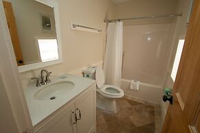 Outer Banks Motel - Village Accommodations