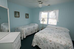 Outer Banks Motel - Village Accommodations