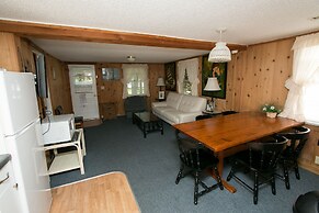 Outer Banks Motel - Village Accommodations