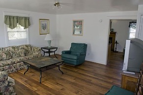Outer Banks Motel - Village Accommodations