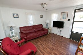 Outer Banks Motel - Village Accommodations