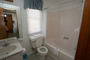 Outer Banks Motel - Village Accommodations