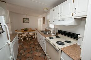 Outer Banks Motel - Village Accommodations