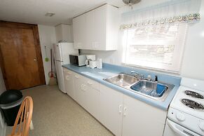 Outer Banks Motel - Village Accommodations