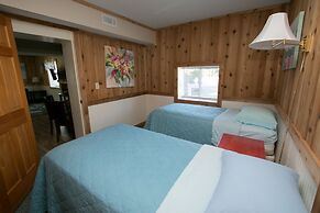 Outer Banks Motel - Village Accommodations