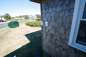 Outer Banks Motel - Village Accommodations