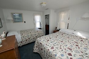 Outer Banks Motel - Village Accommodations