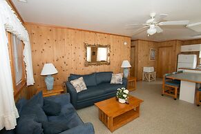 Outer Banks Motel - Village Accommodations