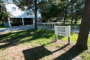 Outer Banks Motel - Village Accommodations