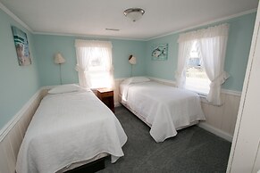 Outer Banks Motel - Village Accommodations