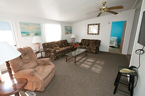Outer Banks Motel - Village Accommodations