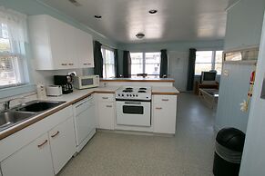 Outer Banks Motel - Village Accommodations