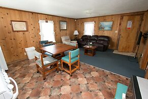 Outer Banks Motel - Village Accommodations