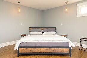 The Plainfield Inn