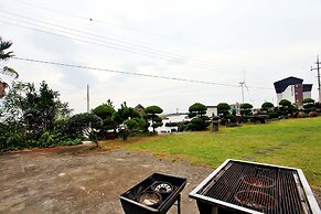 Windmill & Sea Pension