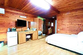 Windmill & Sea Pension