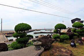 Windmill & Sea Pension