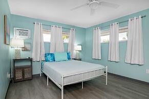 Latitude 26 Waterfront Boutique Resort - Fort Myers Beach