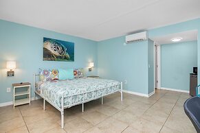 Latitude 26 Waterfront Boutique Resort - Fort Myers Beach