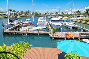 Latitude 26 Waterfront Boutique Resort - Fort Myers Beach