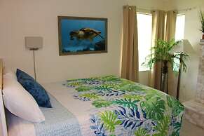 Latitude 26 Waterfront Boutique Resort - Fort Myers Beach