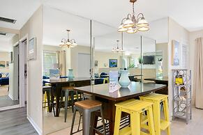 Latitude 26 Waterfront Boutique Resort - Fort Myers Beach