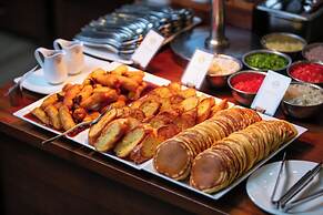 Champton Hanoi Hotel