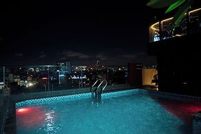 Champton Hanoi Hotel