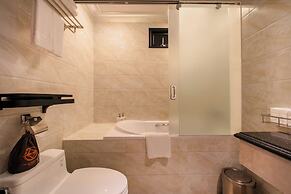 Champton Hanoi Hotel