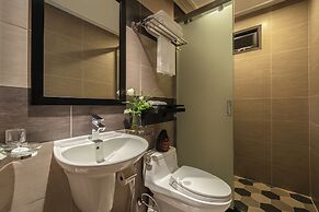 Champton Hanoi Hotel