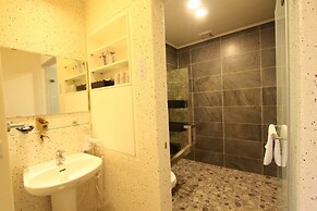 Kingdom Love Bed and Breakfast