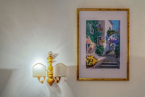 Residenza de l'Osmarin Suites