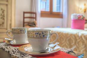 Residenza de l'Osmarin Suites