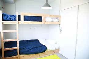 uzuhouse - Hostel