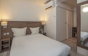 Hotel La Perle Montparnasse