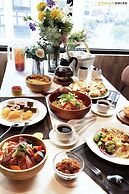 Calligraphy Greenway Hotel