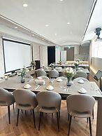 Calligraphy Greenway Hotel