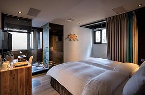 Calligraphy Greenway Hotel