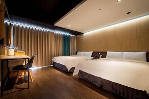 Calligraphy Greenway Hotel