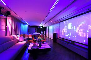 Calligraphy Greenway Hotel