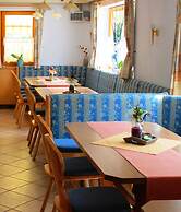 Hotel Pension Almrose