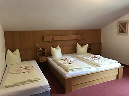 Hotel Pension Almrose