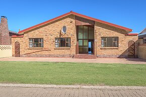 Fynbos Golf & Country Estate